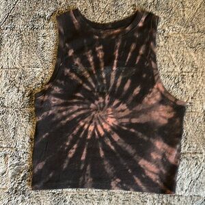 Tie-Dye Sleeveless Top - Black and Pink